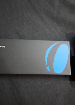 1x4 hdmi сплиттер (разделитель сигнала) бренда orei (модель uhds-104) вместе с блок питания.
