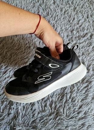 Кроссовки skechers 33,5 21см