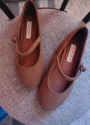 Балетки,туфли женские feversole