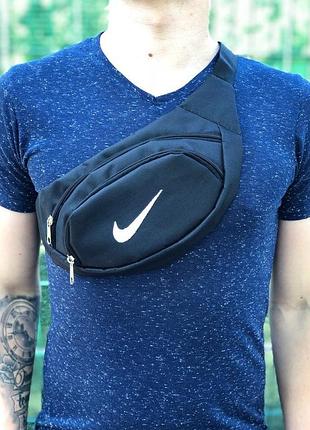 Бананка nike чорна із белим лого 3
