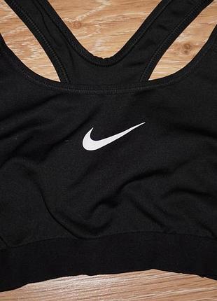 Спортивный топ nike 3