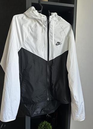 Вітровка олімпійка nike жіноча хс
