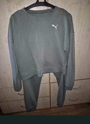 Жіночій костюм puma