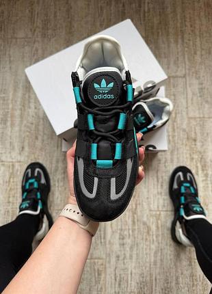 Женские кроссовки adidas 3