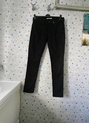 Джинси levis. 2