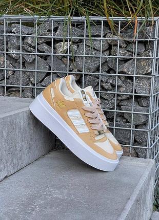 Кросівки жіночі adidas forum bonega beige