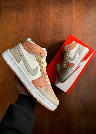 Женские кроссовки nike air jordan
