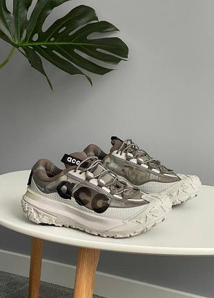 Чоловічі кросівки nike acg mountain fly 2 grey dv7903-003