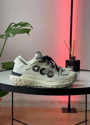 Чоловічі кросівки nike acg mountain fly 2 low beige