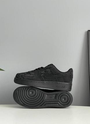 Мужские кроссовки nike kobe bryant air force 1 triple black mamba ib0018-003