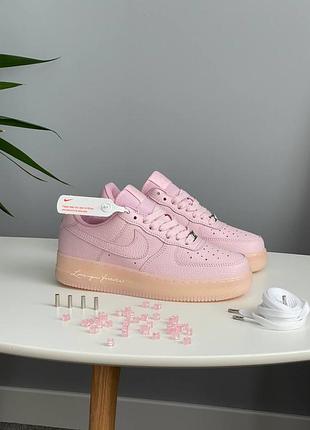 😍 жіночі кросівки nike air force 1 low x drake nocta ‘certified lover boy’ pink hq1