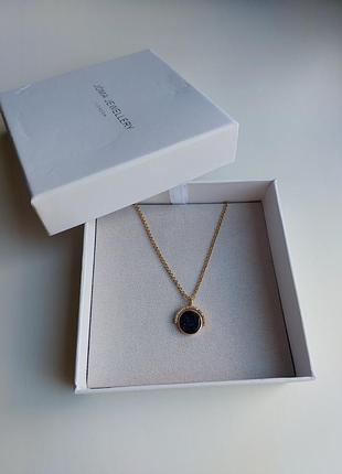 Позолочене кольє «live to dream» від британського бренда joma jewellery.