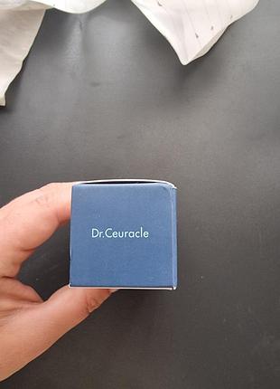 Dr.ceuracle hyal reyouth moist sun spf50+ pa++++ 5