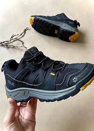 Кросівки трекінгові дитячі для хлопчика jack wolfskin 30 розмір устілка 19,5 см | чорні texapore waterproof