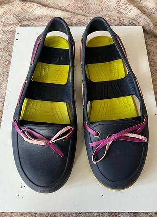 Женские летние туфли crocs