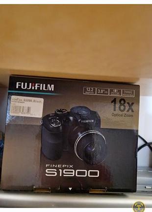 Цифровий фотоапарат fujifilm finepix s1900