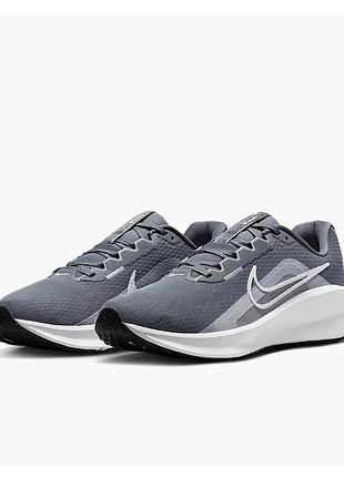 Бігові кросівки nike