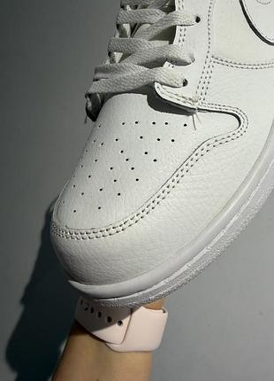 Nike dunk low triple white 7
