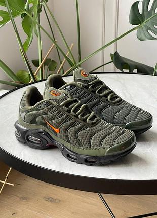 Чоловічі кросівки nike air max plus dark stucco
