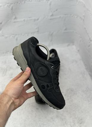 Жіночі шкіряні кросівки ecco 3
