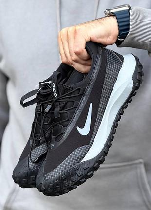 Nike acg mountain fly 7