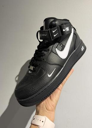 Nike air force 1 high black / white