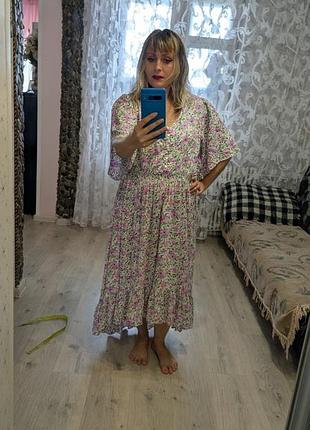 Платье в цветы 22-24 8