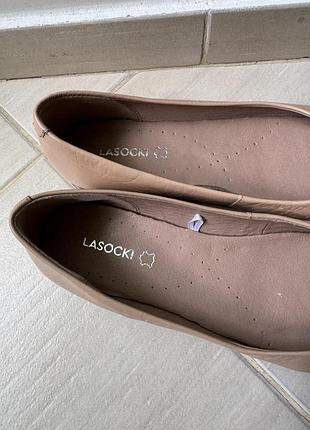 Продам шкіряні балетки lasocki 8
