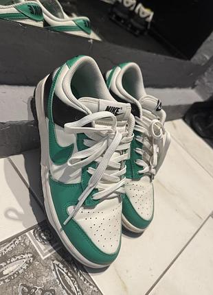 Кросівки nike зелені
