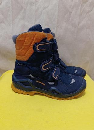 Кожаные водонепроницаемые термо ботинки lowa gore-tex