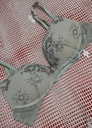 Бюстгальтер чашка 75 в пуш -ап без косточек intimissimi, принимаю заказы от 100 гр