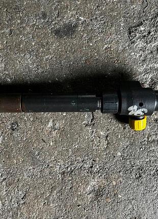 Форсунка дизельна 16 ford peugeot 2.0 9674984080