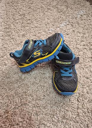 Кроссовки skechers 24 размер оригинал
