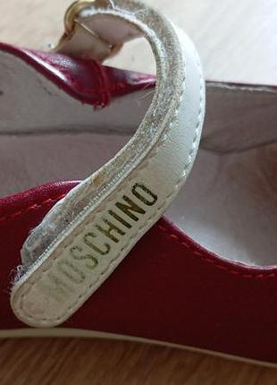 Туфли на девочку moschino 25 размер 2