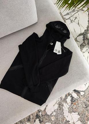 Zip худі c.p. company 10