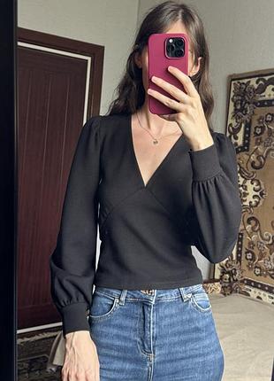 Блуза кофтинка з вирізом gina tricot
