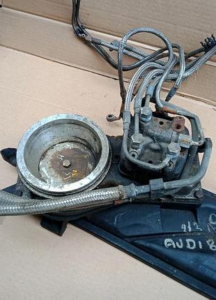 Форсунка топливная дільник бензинова vw audi 0438120208 026133353b б/у оригинал