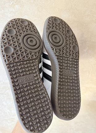 Жіночі кеди від adidas samba 4
