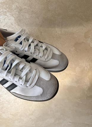 Жіночі кеди від adidas samba 5