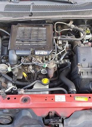 Форсунка топливная toyota yaris и 1.4 0445110214 б/у оригинал