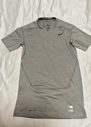 Футболка компрессионная nike pro dri-fit