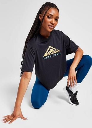 Оригінальна футболка nike trail