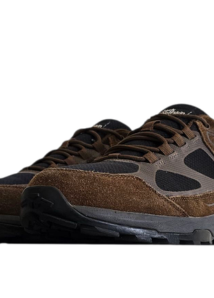 Jack wolfskin lowa salewa hoka mammut
