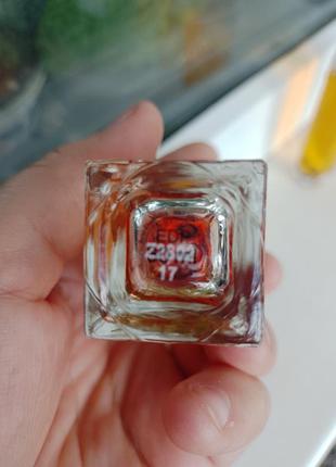 Avon premiere luxe 30 ml без корибки 2