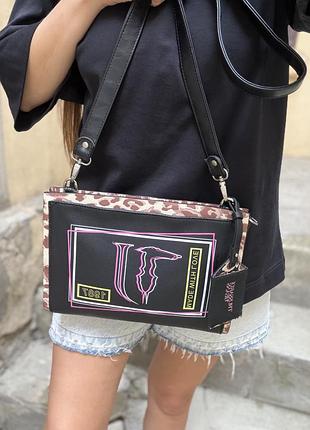 Черная женская сумка  через плечо  клатч trussardi