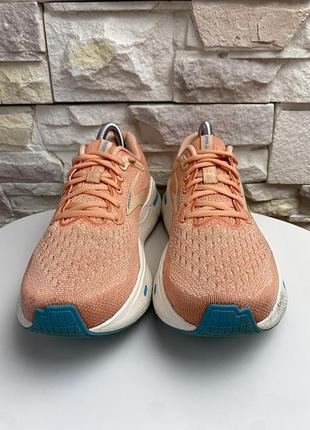 Жіночі кросівки brooks ghost max 3