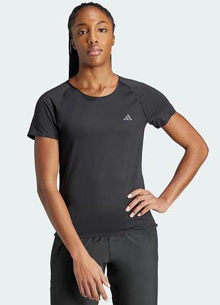 Жіноча футболка adidas aeroready темно-сірого кольору