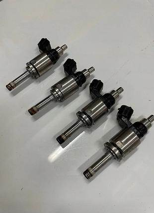 Форсунка дизельна pe01-13-250c pe0113250c mazda cx3 cx-5