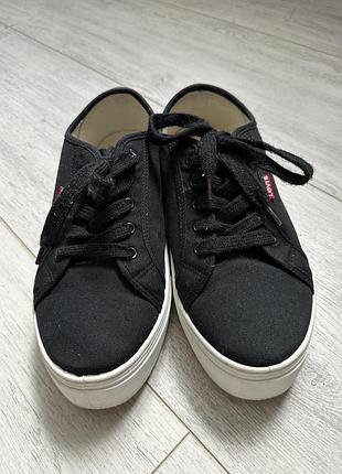 Кеди levi’s 39-40 розмір