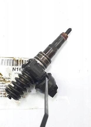 Форсунка дизельна 038130073ag volkswagen transporter t5